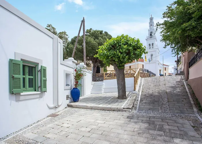 Marouli Traditional Villa